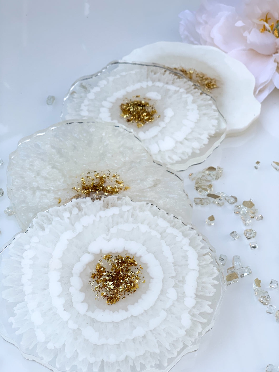 Purity- Beautiful, unique, one of a kind, handmade white pearl and gold resin coaster set of 4 for drink, display. Holiday gift. Gift for her. Wedding gift. Birthday gift